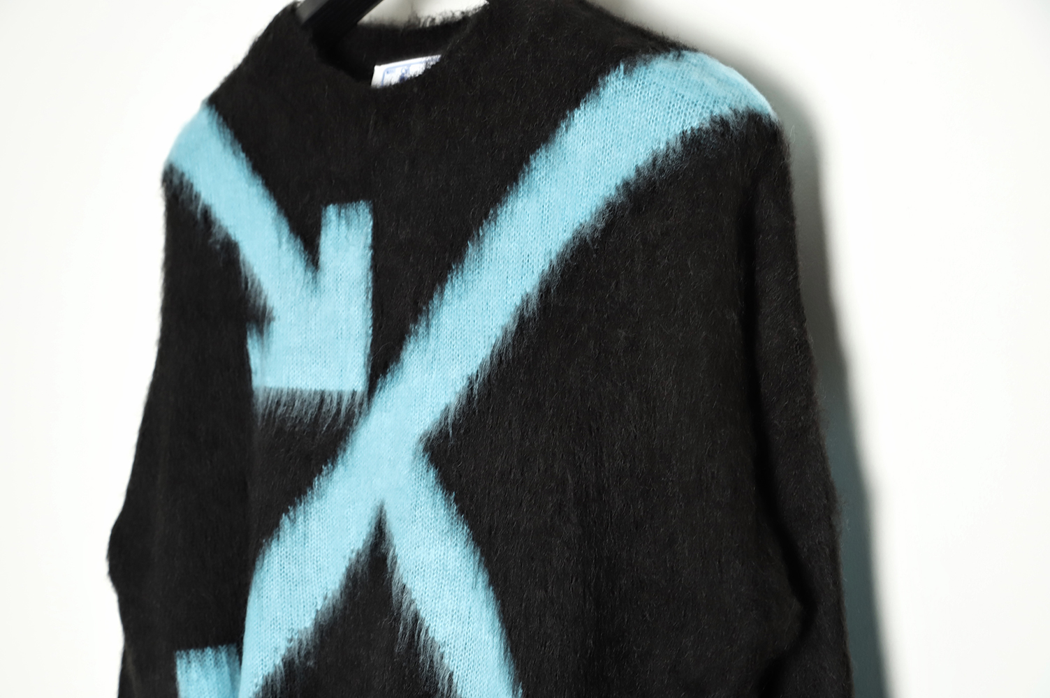 OFF WHITE Mohair Sweater TSK17