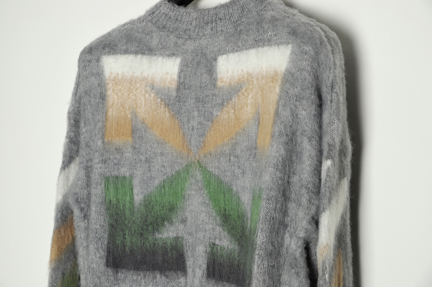 OFF WHITE Mohair Sweater TSK18