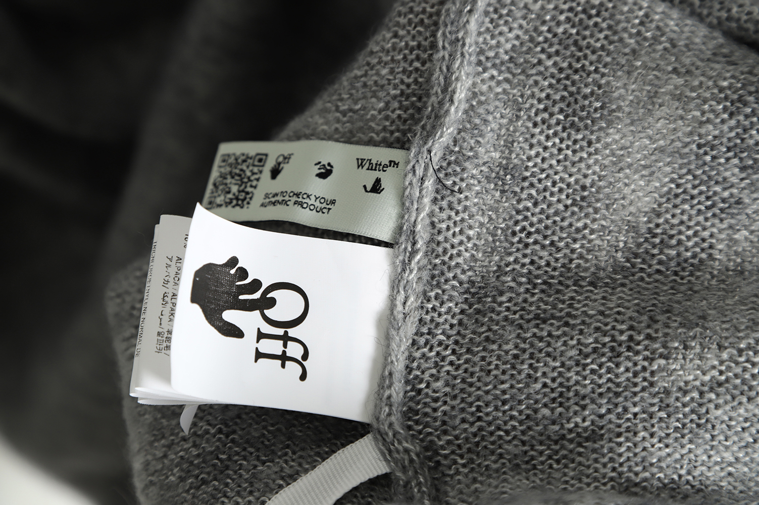 OFF WHITE Mohair Sweater TSK18