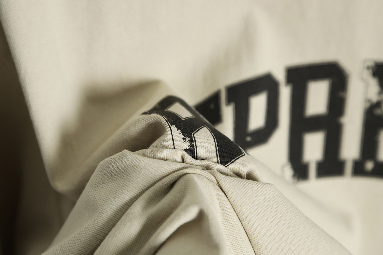 Represent Chest Letter Badge Short Sleeve T-Shirt