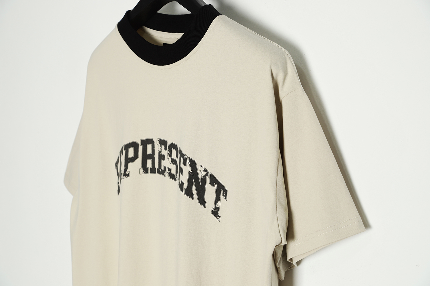 Represent Chest Letter Badge Short Sleeve T-Shirt