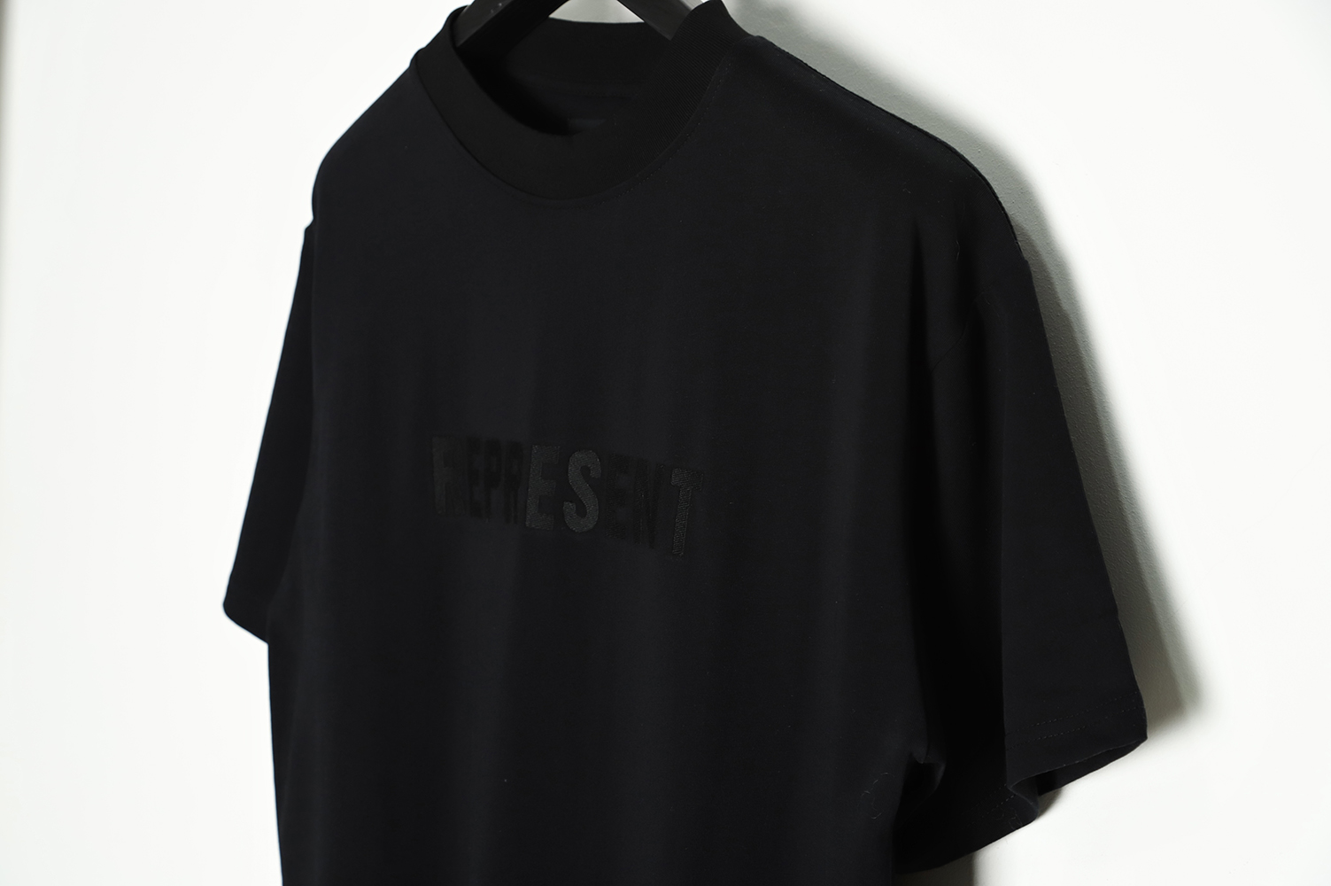 Represent Chest Embroidered Lettering Short Sleeve T-Shirt TSK2