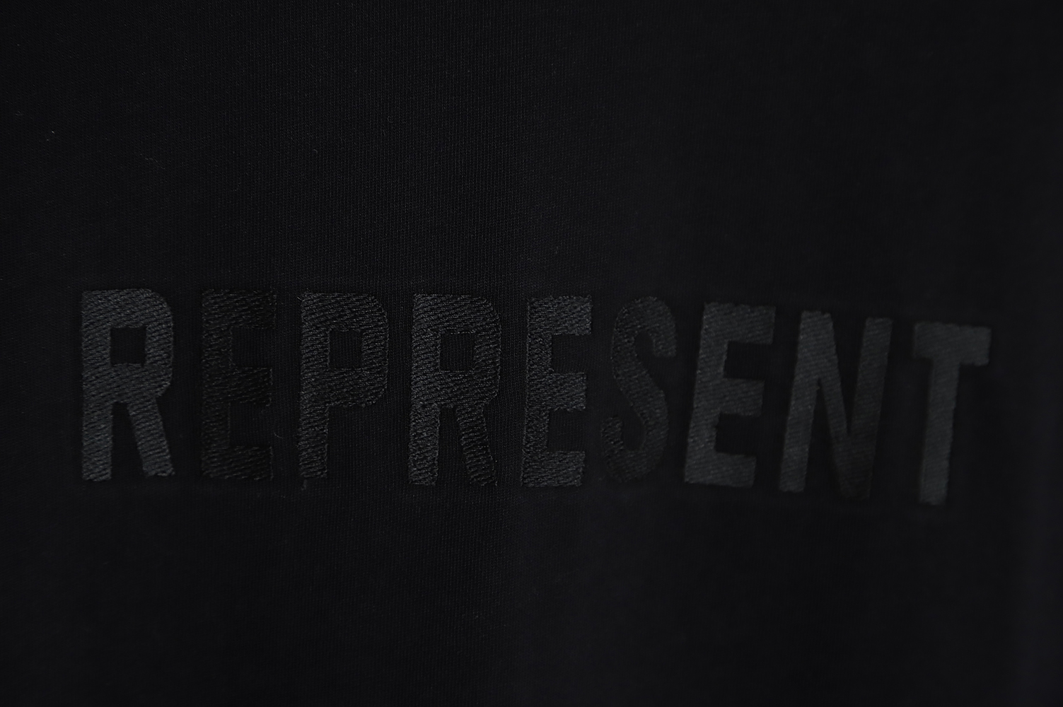 Represent Chest Embroidered Lettering Short Sleeve T-Shirt TSK2