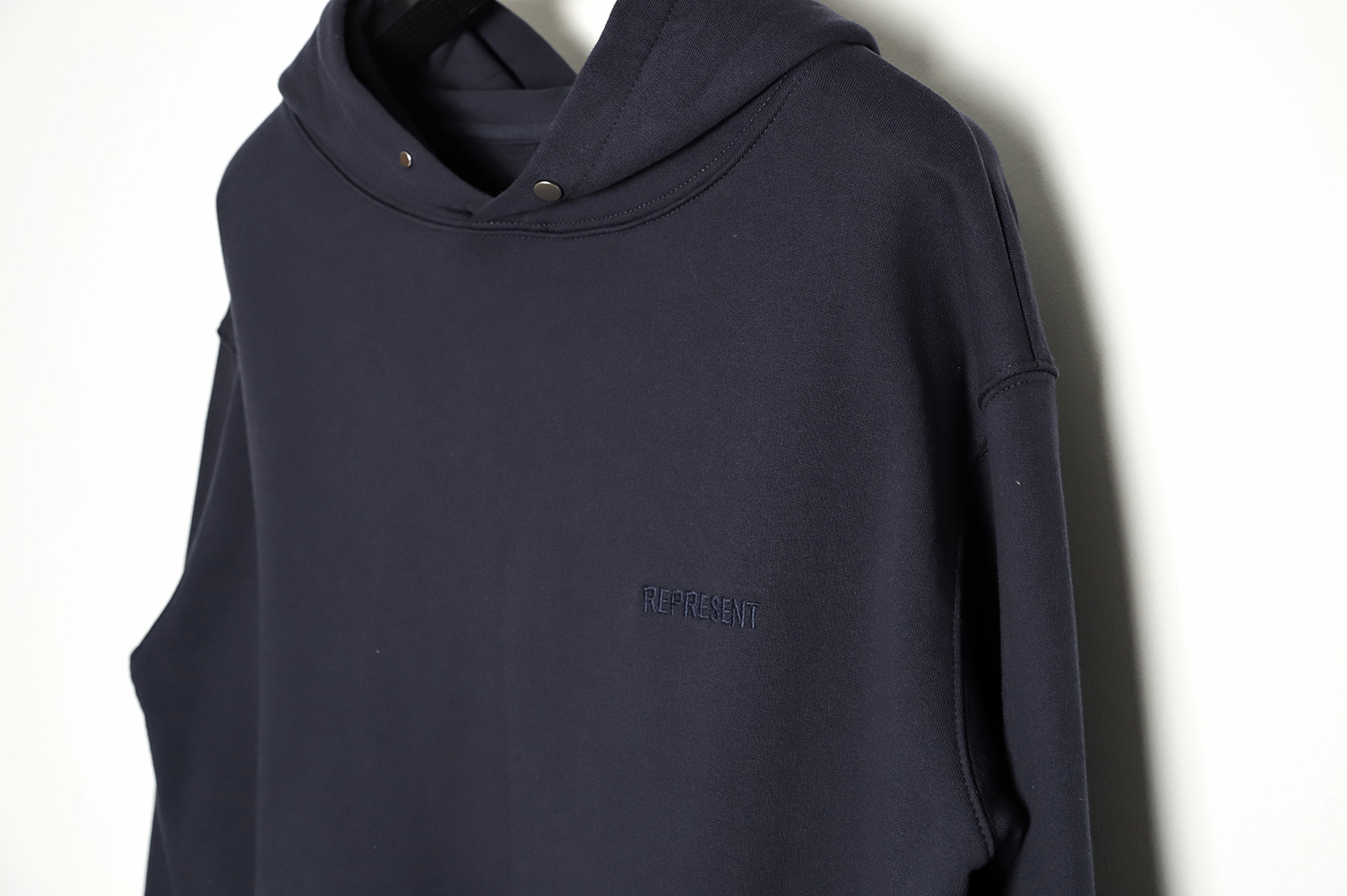 Represent 22FW Chest Letter Embroidered Hoodie TSK4