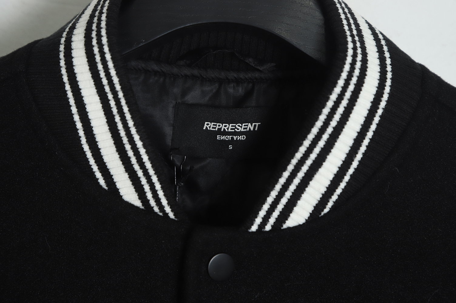 Represent 22FW English letter wings embroidery quilted baseball uniform TSK1