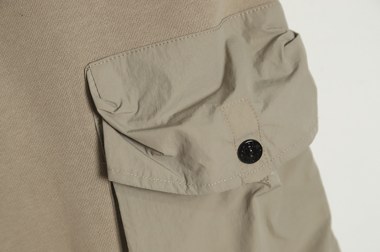 Stone Island 22FW multi-pocket cotton outdoor overalls