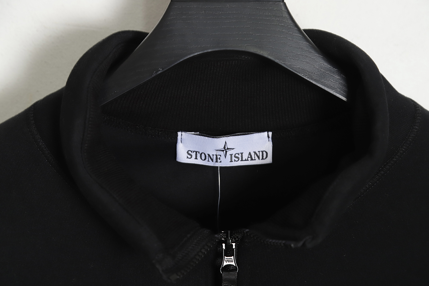 STONE ISLAND stand collar half zipper mink velvet longleeved sweater