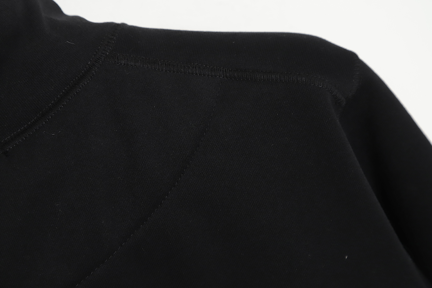 STONE ISLAND stand collar half zipper mink velvet longleeved sweater