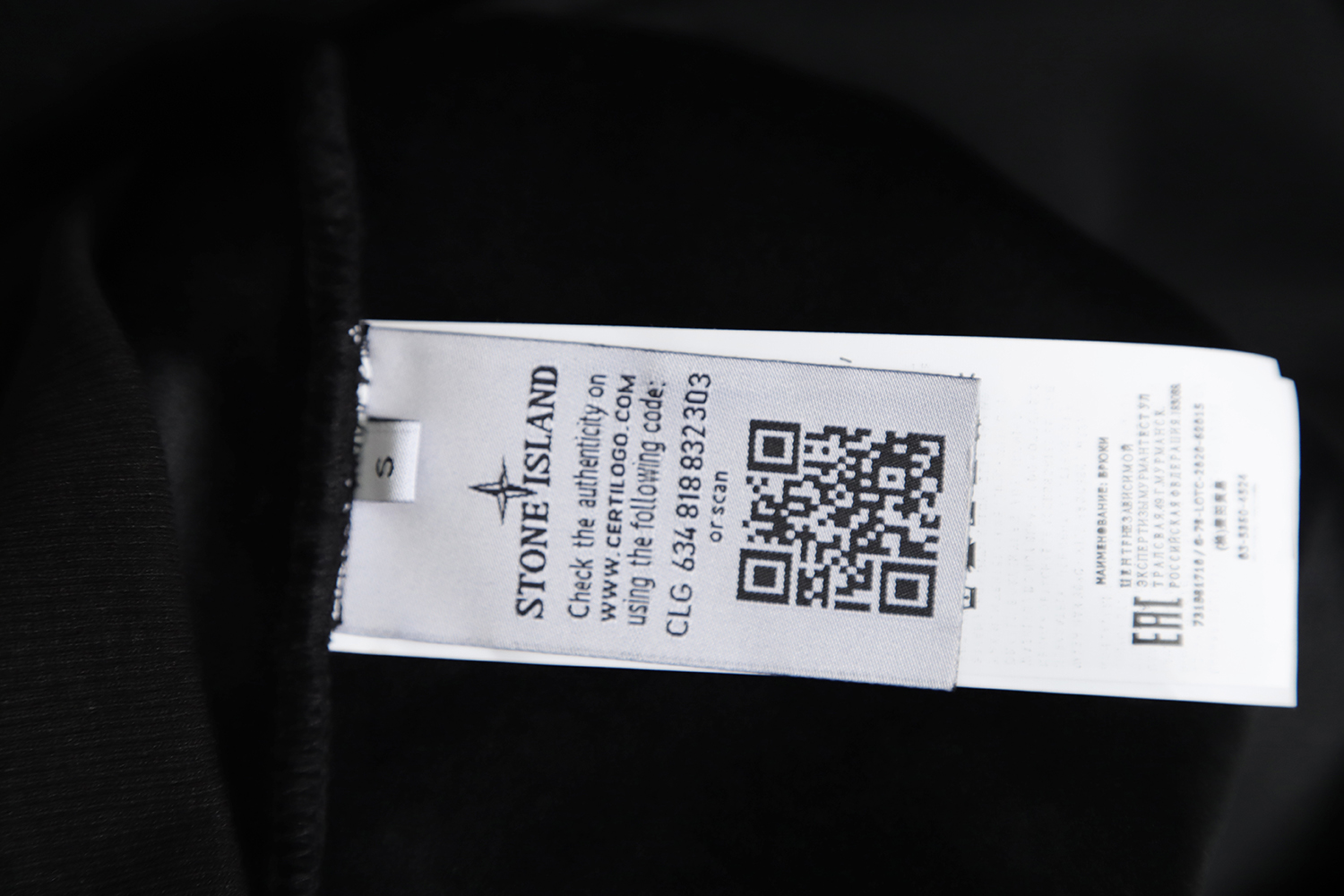 STONE ISLAND stand collar half zipper mink velvet longleeved sweater