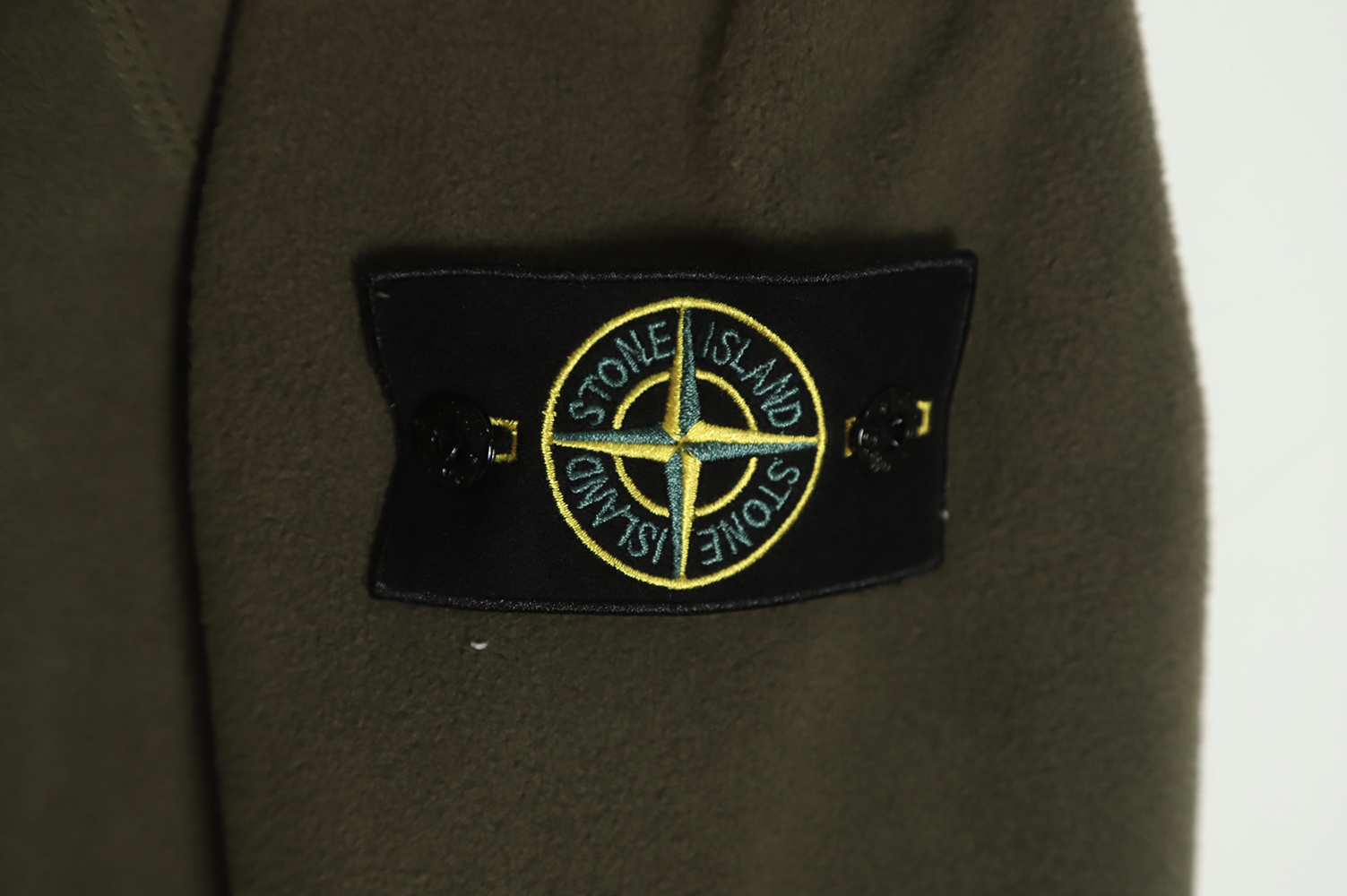 Stone Island 22FW back compass embroidery lambswool zipper jacket