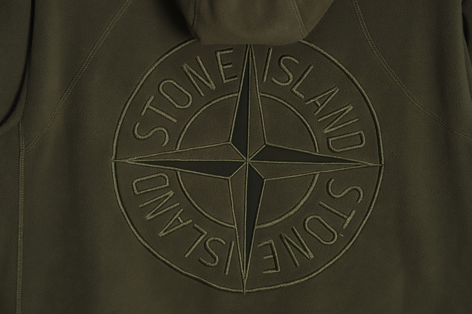 Stone Island 22FW back compass embroidery lambswool zipper jacket