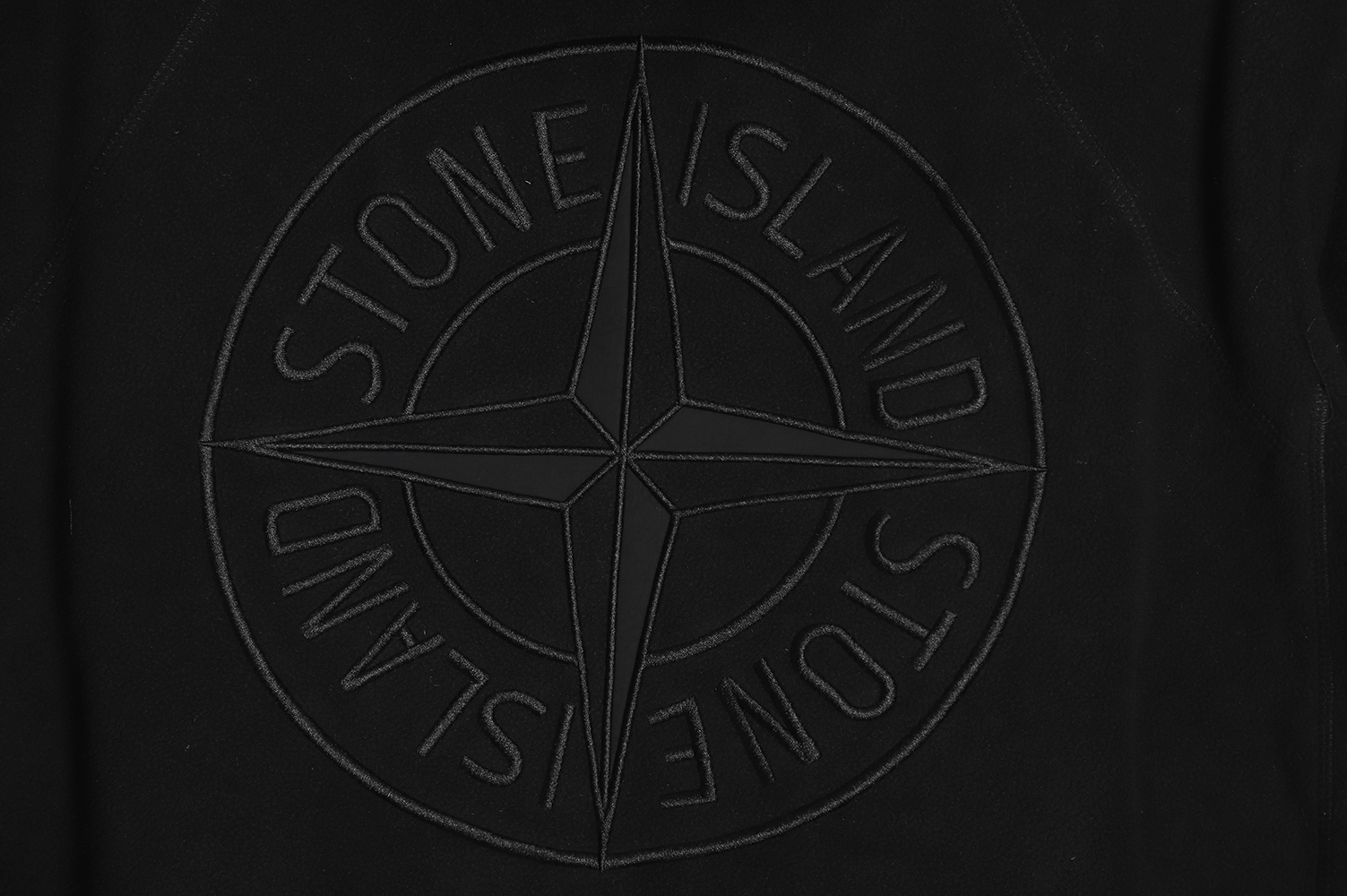 Stone Island 22FW back compass embroidery lambswool zipper jacket TSK1