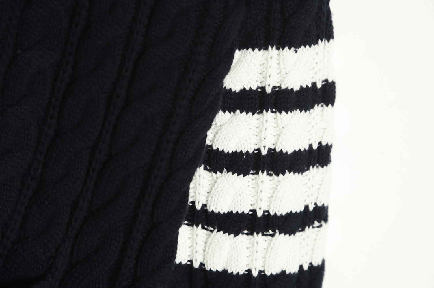 Thom Browne 22FW Four Cable Cardigan TSK2