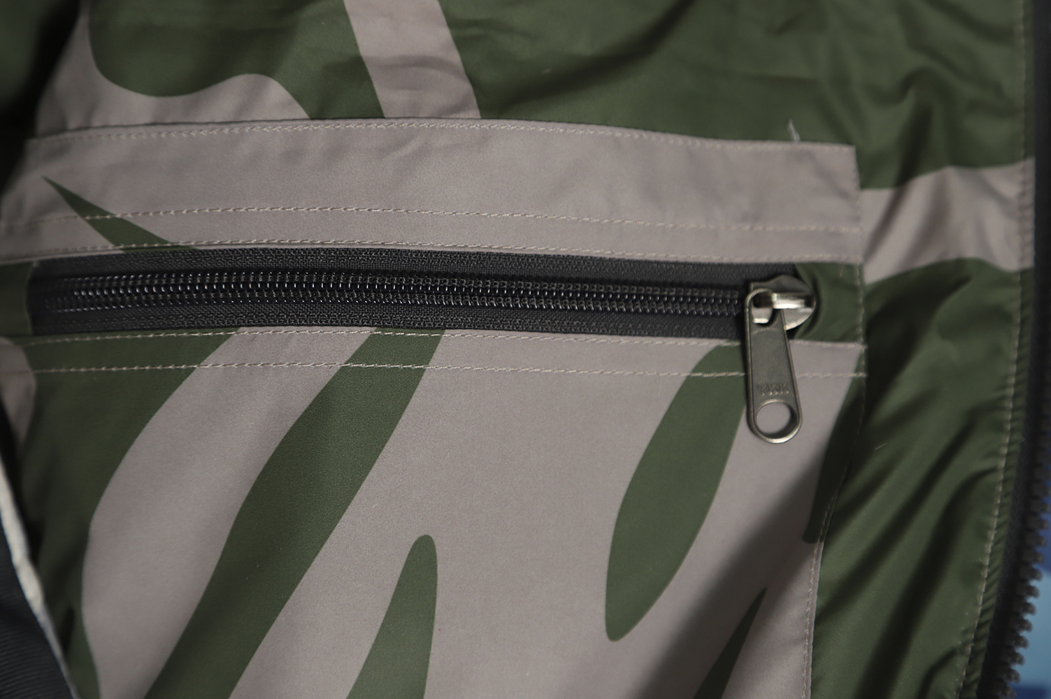 The North Face KAWS Joint 1996 American Edition Down Jacket TSK2