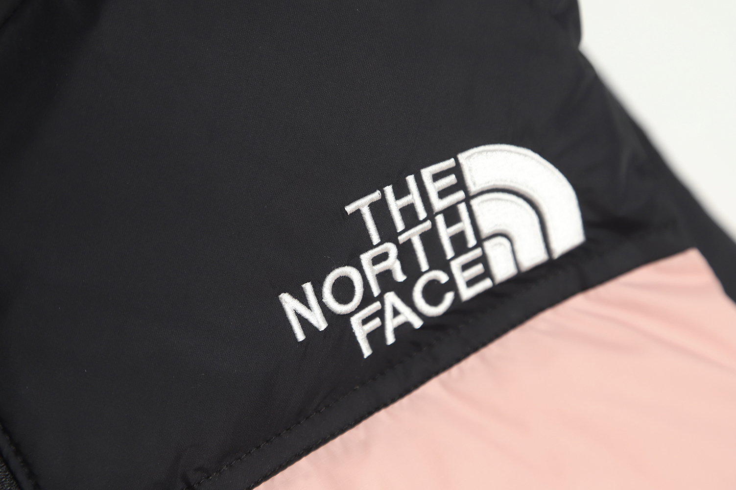 The North Face Classic Down Vest TSK3