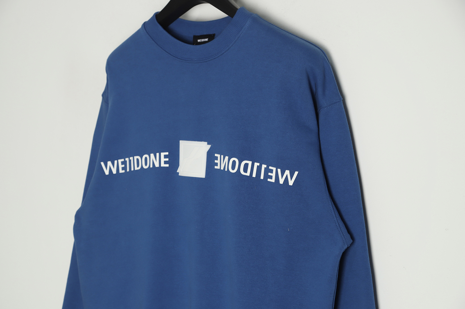 WE11 DONE 22FW small square letter round neck sweater TSK1