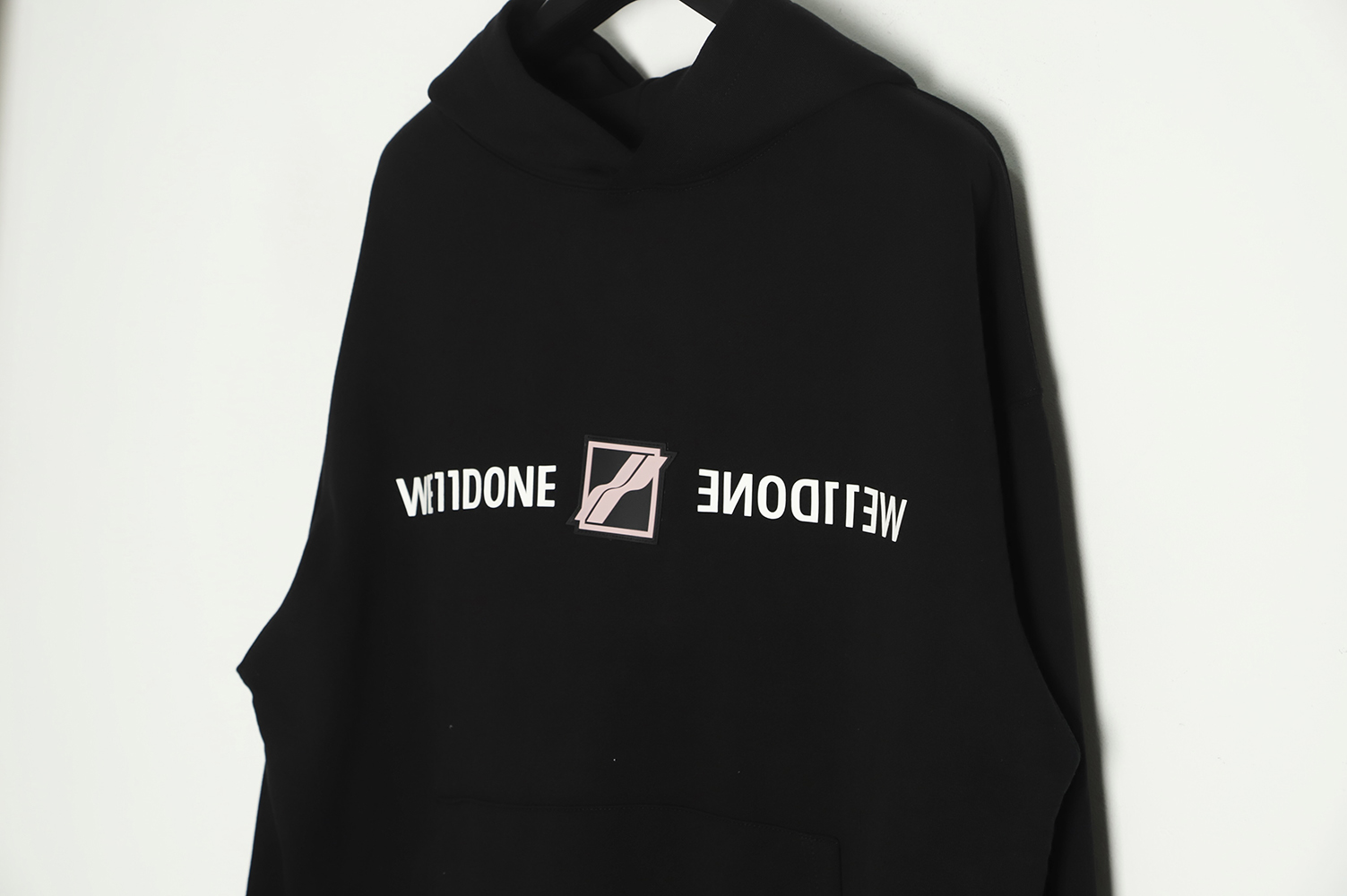 WE11 DONE 22FW Small Block Letter Hoodie TSK2