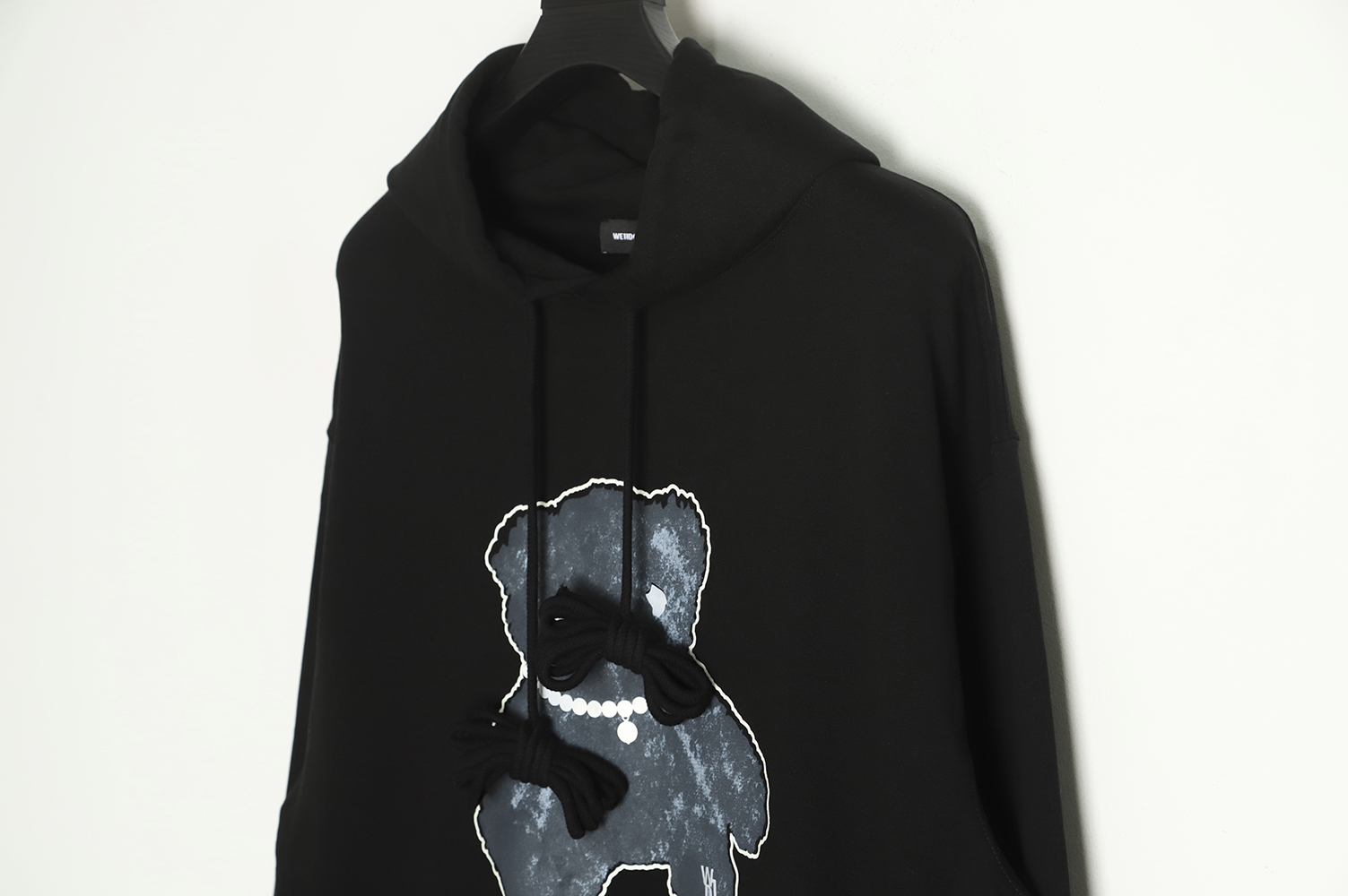 WE11 DONE 22FW Reflective Bear Hoodie TSK1