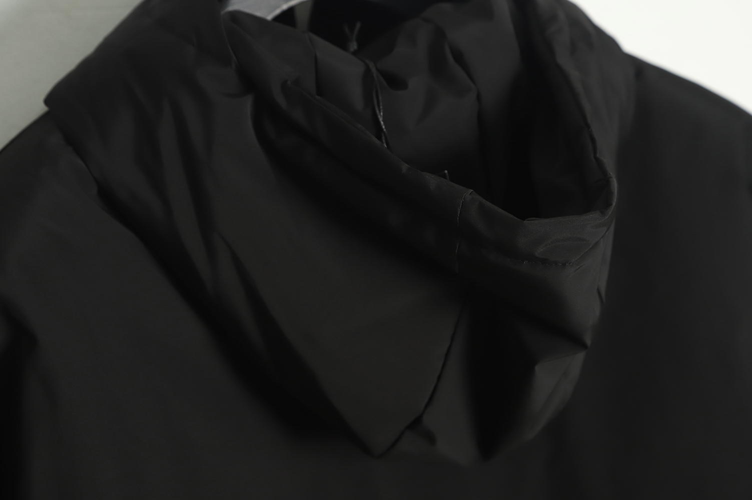 ARCTERYX MACAI LT 22fw hard shell hooded windproof waterproof down jacket TSK1