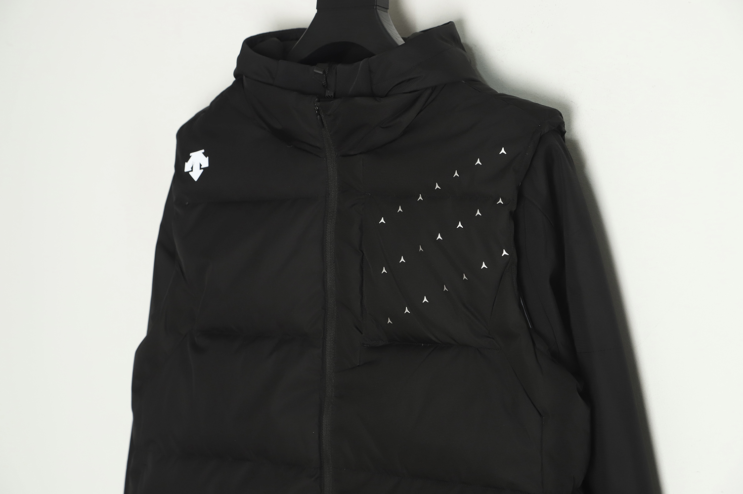DESCENTE Running 22 2-in-1 Jacket Black