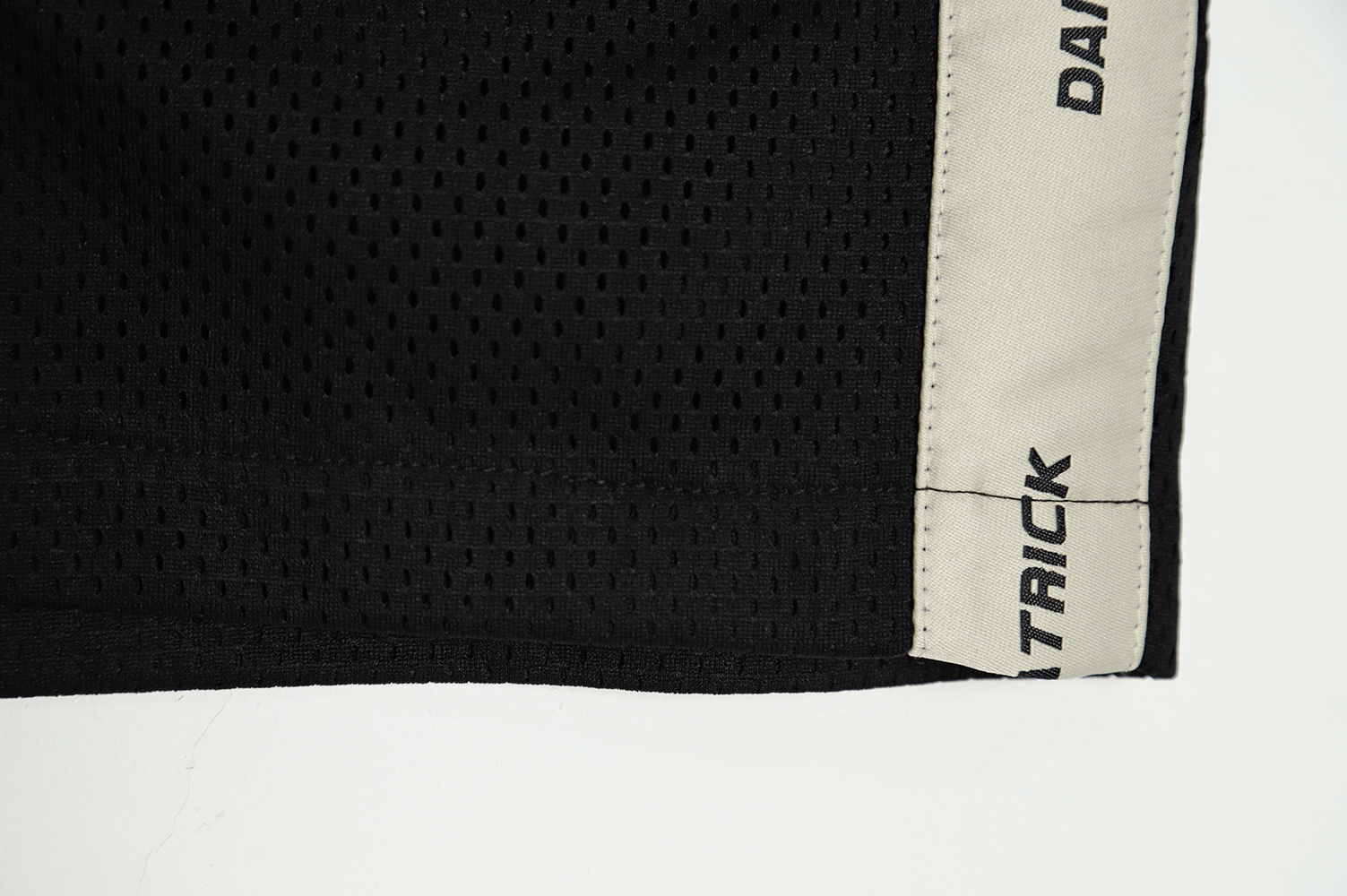 Daniel Patrick 19ss Logo Web Shorts (Mesh) Ivory