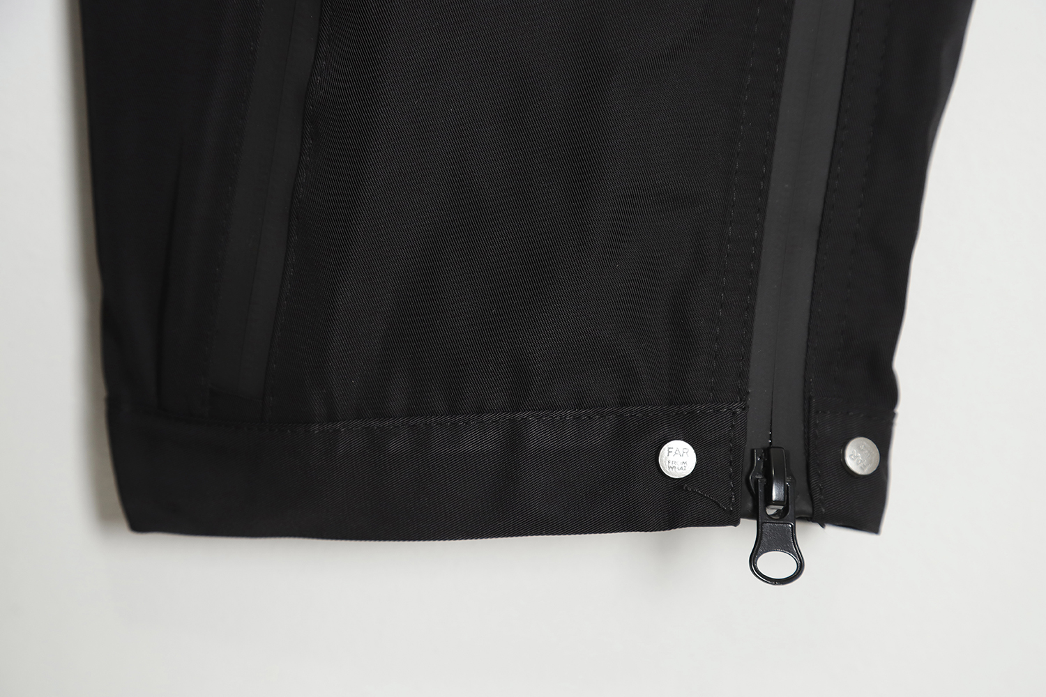 FAR ARCHIVE Technical waterproof zip trousers