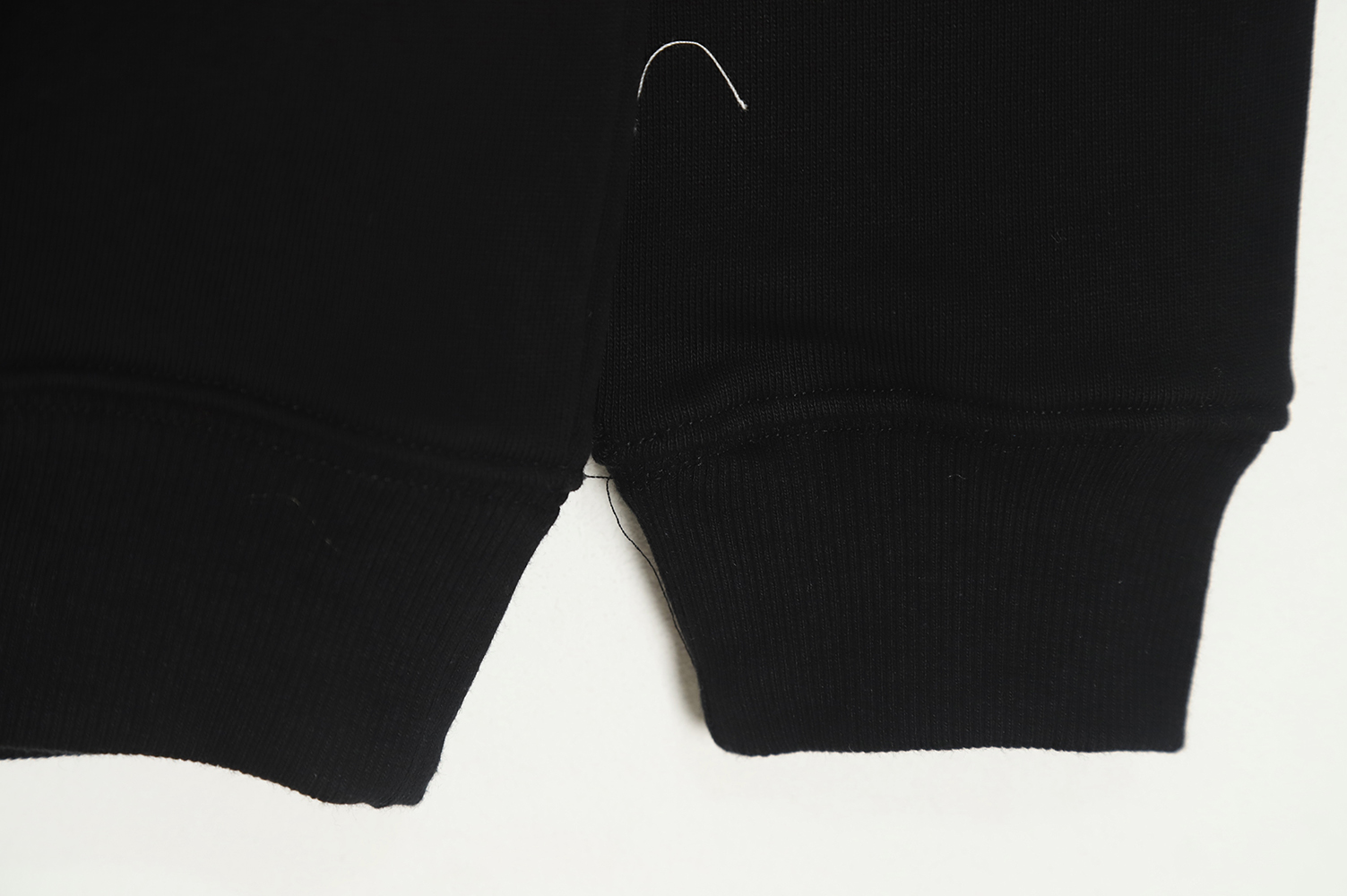 Fendi 22fw flocking bear embroidery logo round neck sweater TSK1