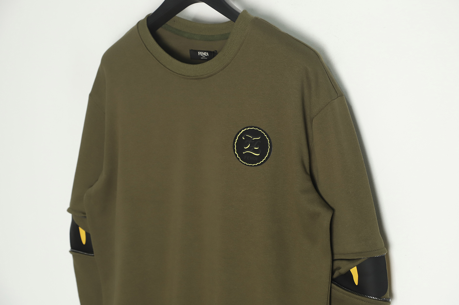 Fendi classic arm splicing eyes little monster crew neck sweater