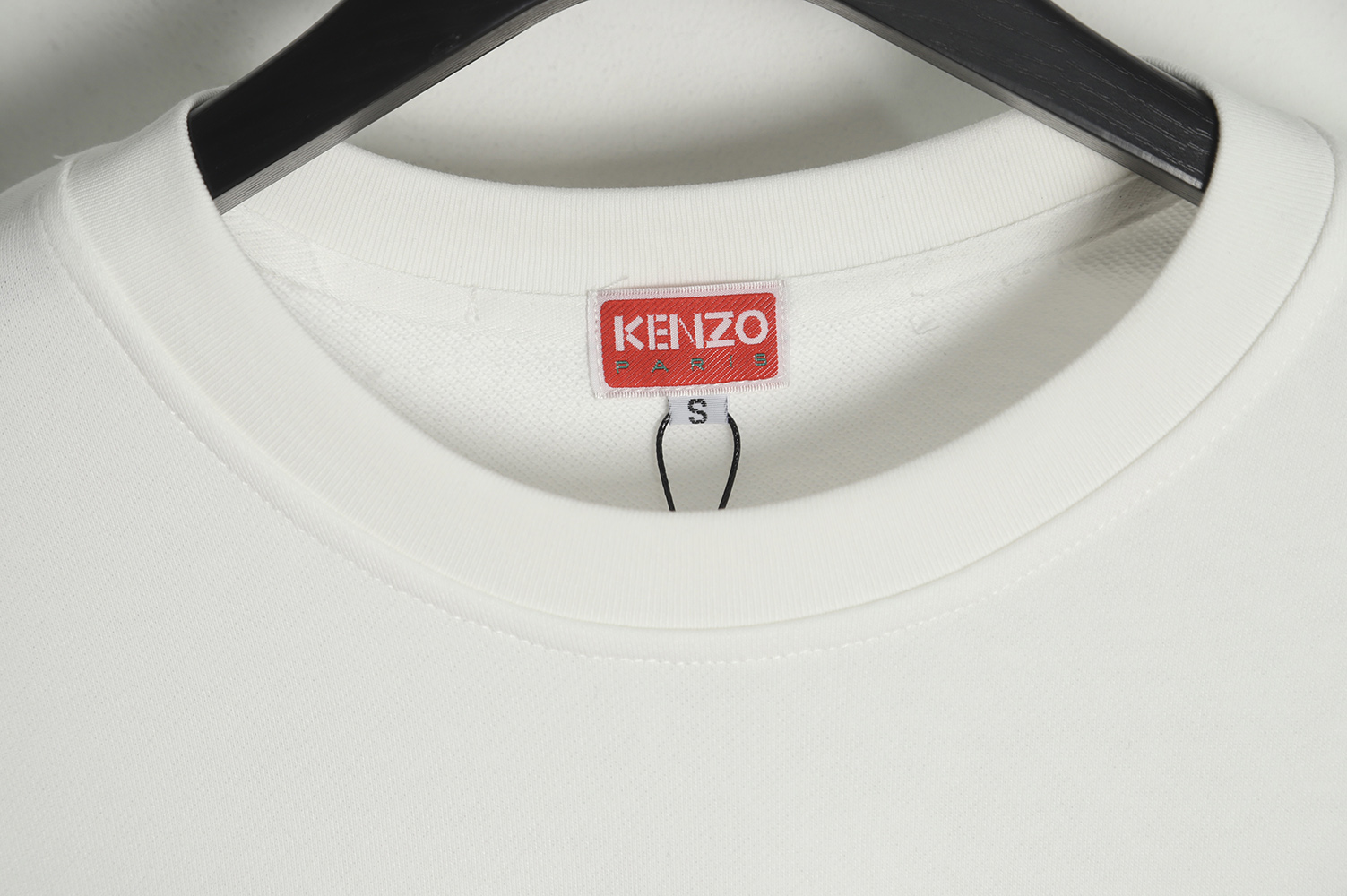 Kenzo 22FW begonia print crew neck sweatshirt