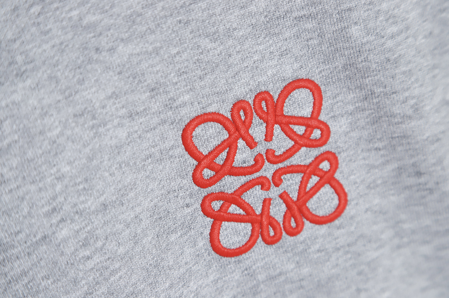 LOEWE streamlined classic embroidered crewneck sweatshirt