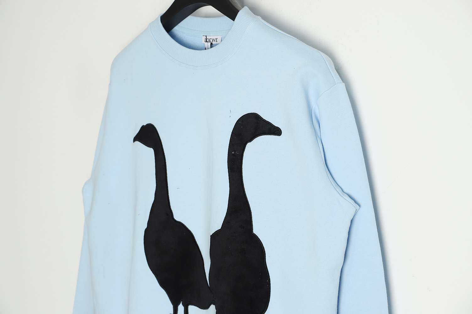 LOEWE 22FW black swan crew neck sweatshirt