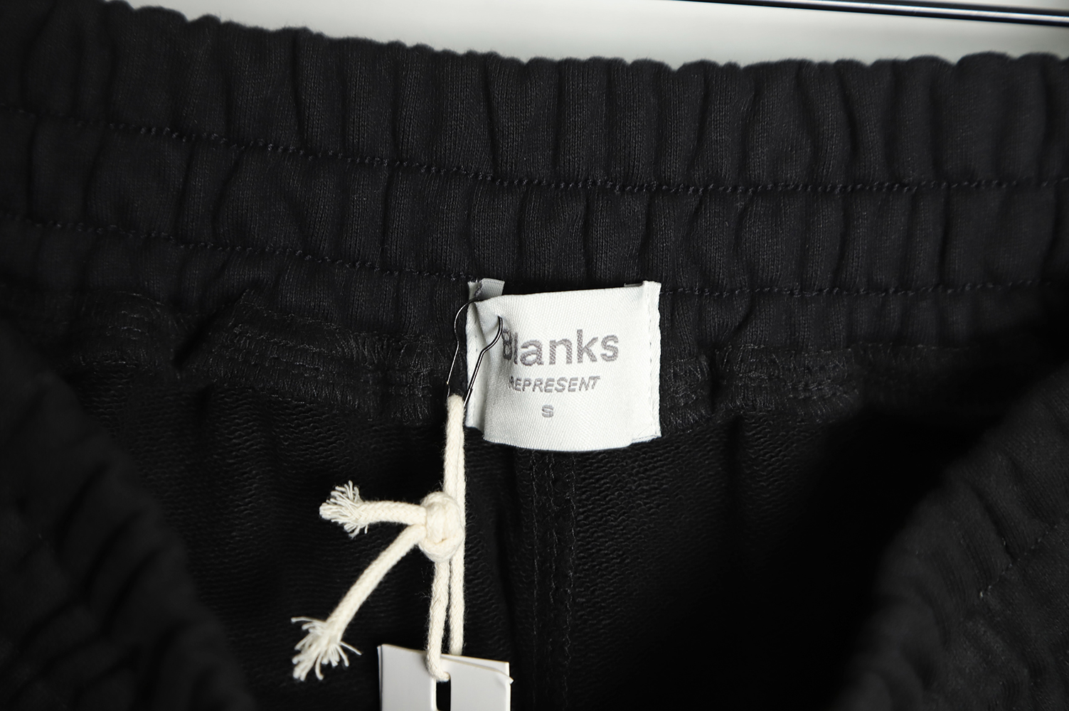Represent 21ss High Street Zippered Wash Shorts