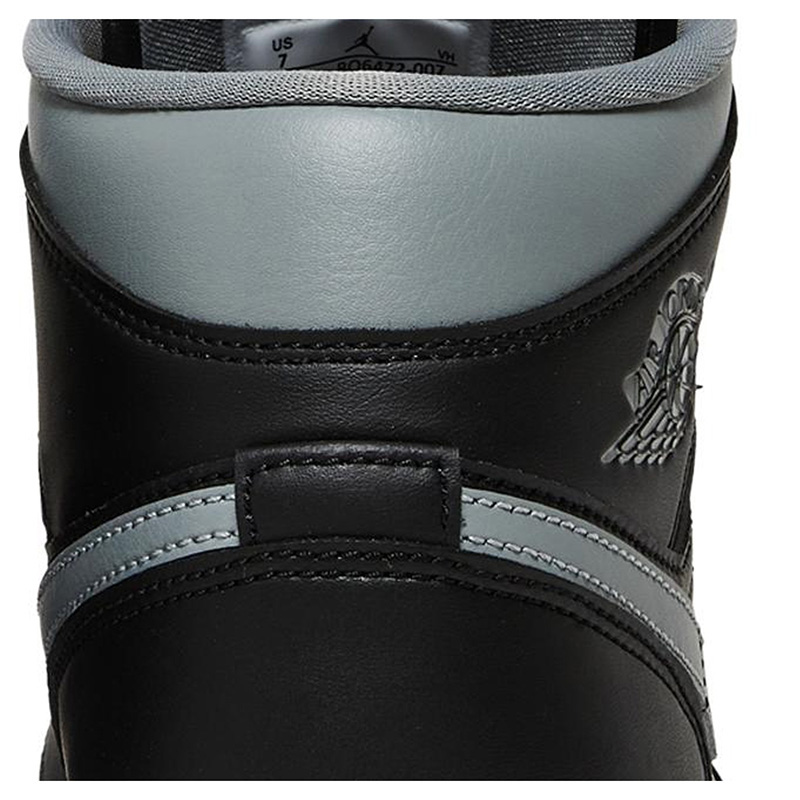 AIR JORDAN 1 MID 