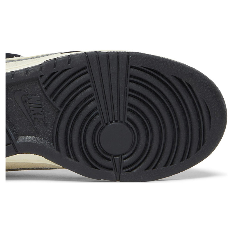 DUNK LOW LX 