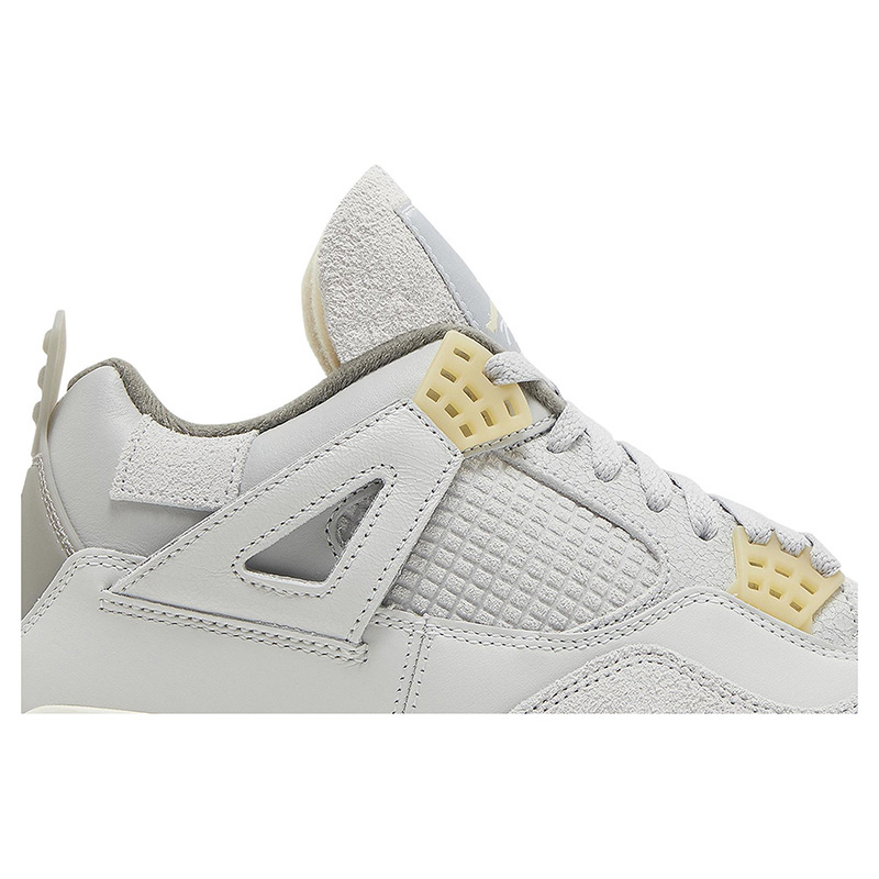 AIR JORDAN 4 RETRO SE 