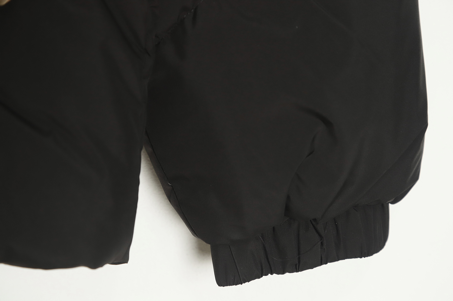 Moncler 2022 FW Estom Short Puffy Down Jacket Women's Models TSK1