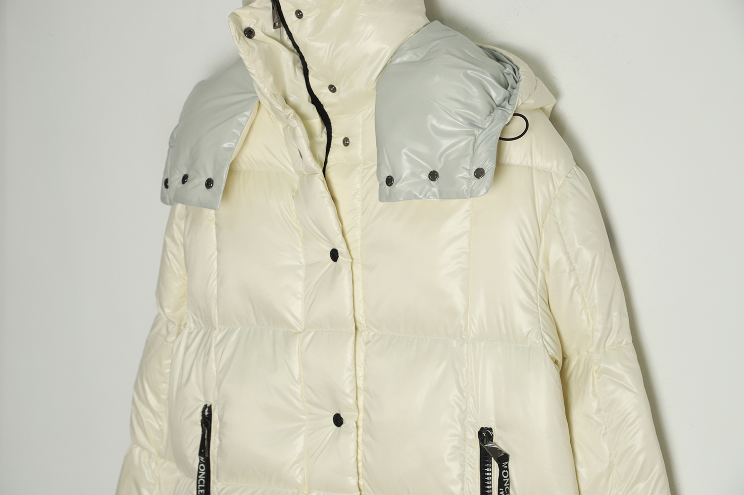 Moncler 22GW women's long puffy jacket