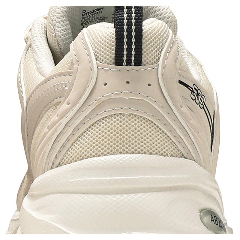 New Balance 530 