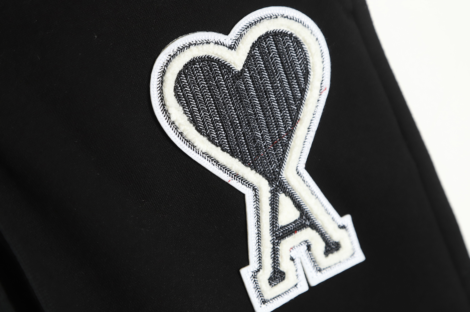 AMI PARIS Embroidered Hearts Sweatpants TSK1
