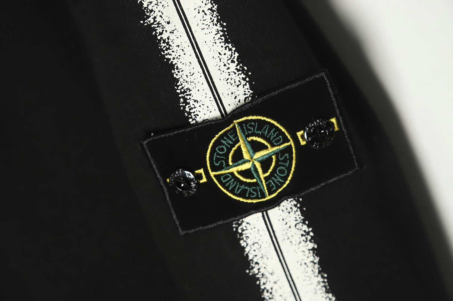 Supreme SS22 Week12 X Stone Island Co-branded Side Pattern Plus Fleece Pants