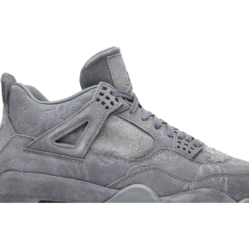 KAWS x Air Jordan 4 Retro 