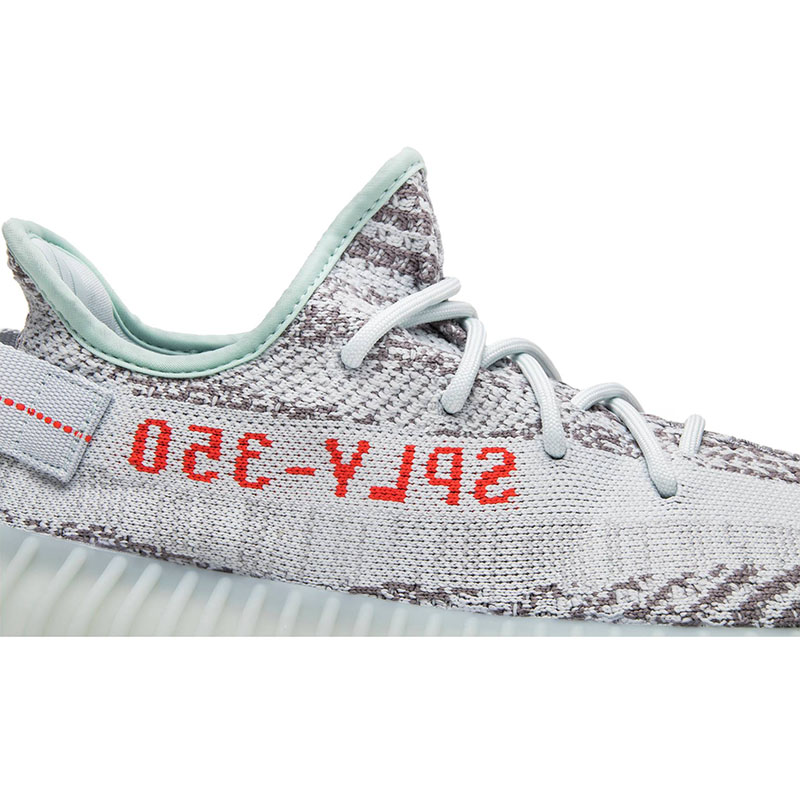 "Special Price" yeezy BOOST 350 V2 "BLUE TINT"