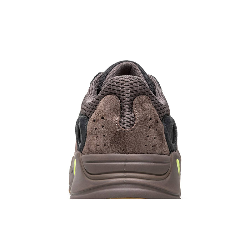 "Special Price" yeezy BOOST 700 