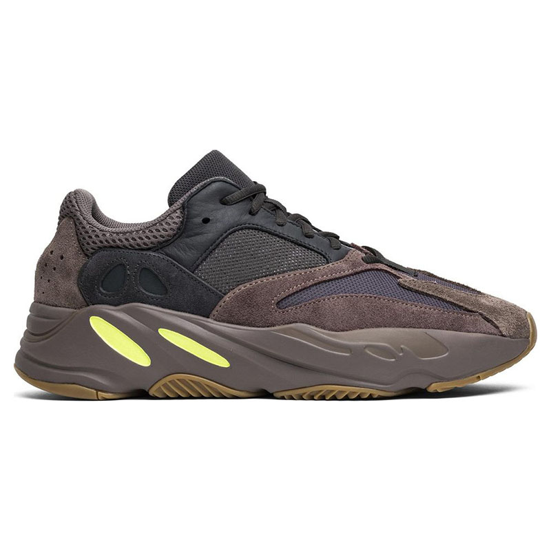 "Special Price" yeezy BOOST 700 