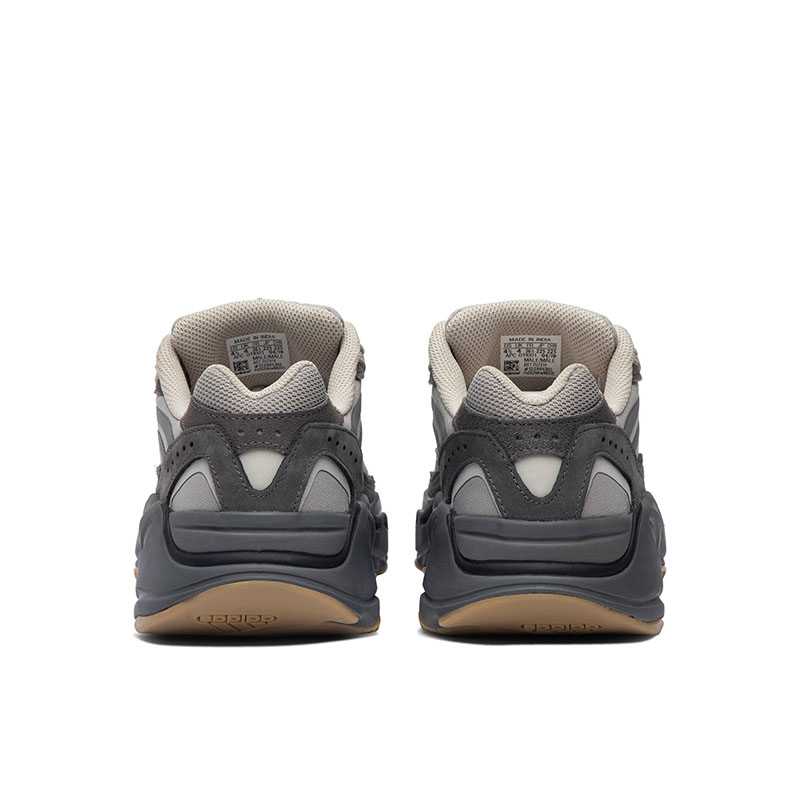"Special Price" yeezy BOOST 700 V2 "TEPHRA"