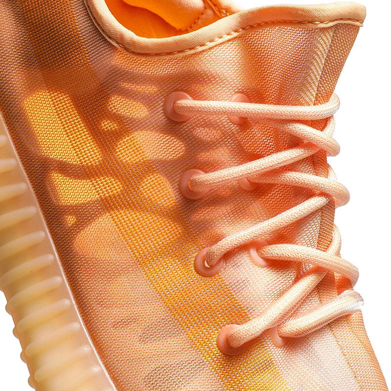YEEZY BOOST 350 V2 