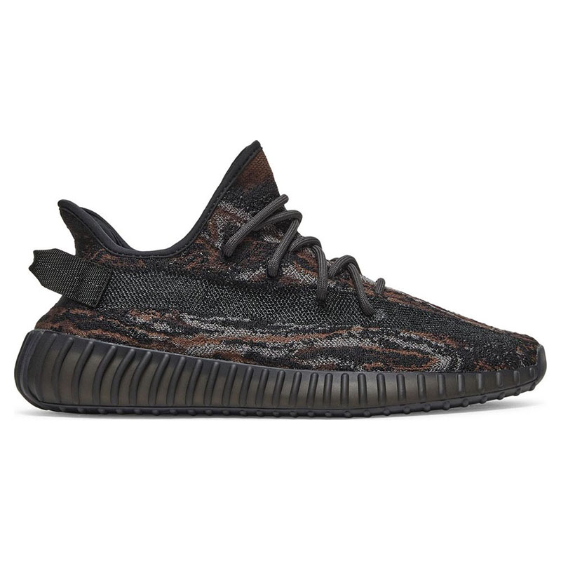 YEEZY BOOST 350 V2
