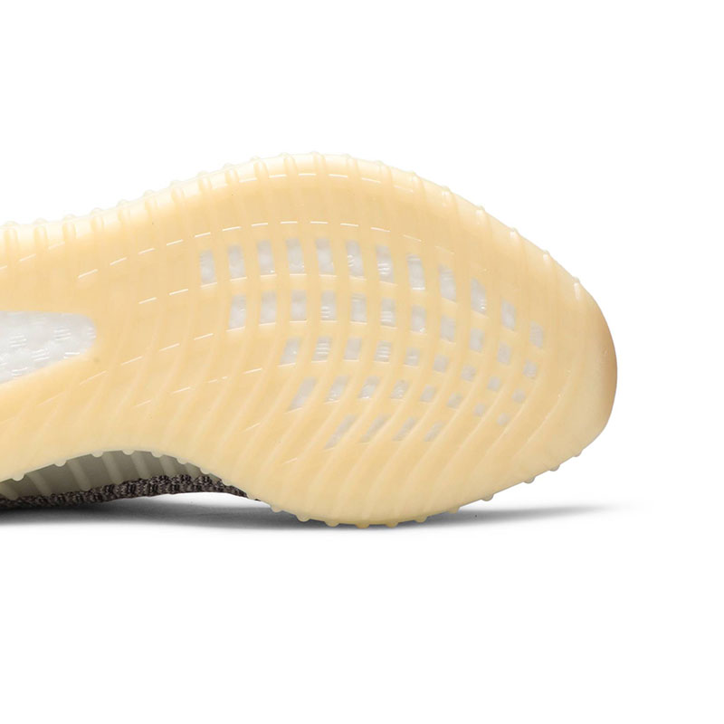 YEEZY BOOST 350 V2 