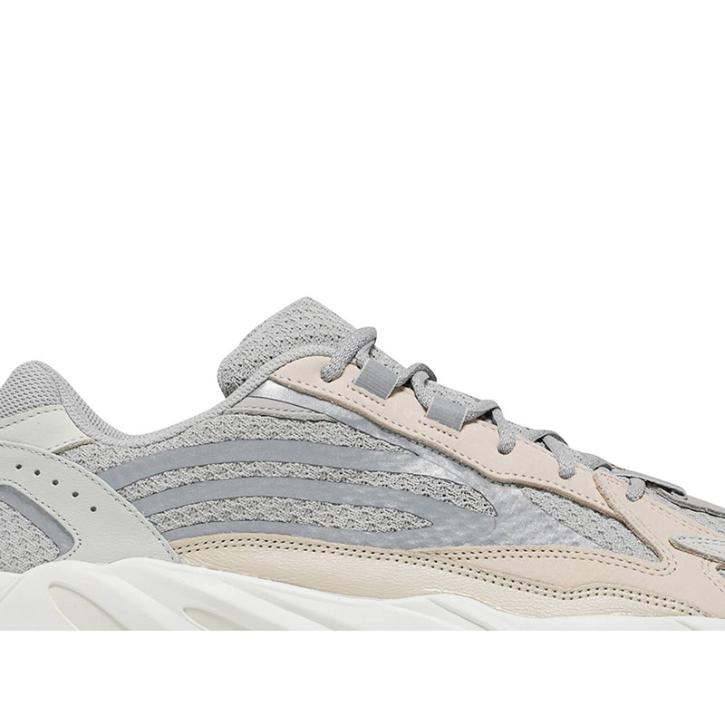 "Special Price" yeezy BOOST 700 V2 'CREAM'