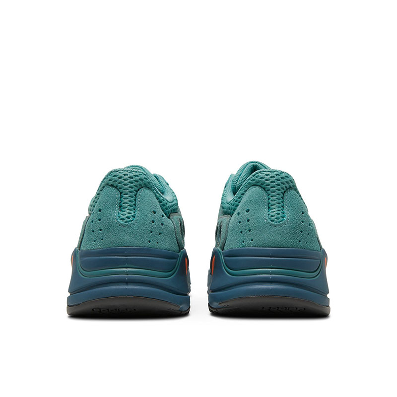 "Special Price" yeezy BOOST 700 